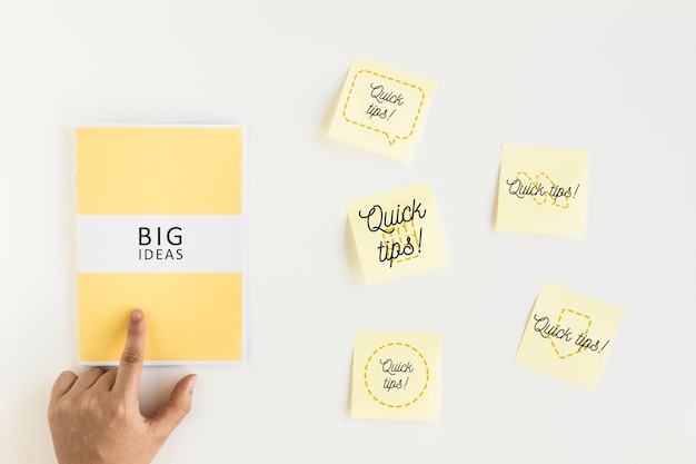 Sticky notes mockup with tips concept | Free PSD File