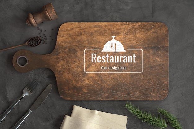 Download Free PSD | Top view wooden cutting board with mock-up