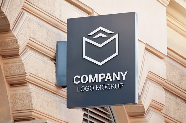 Premium PSD | Vertical rectangle black sign mockup on building wall.