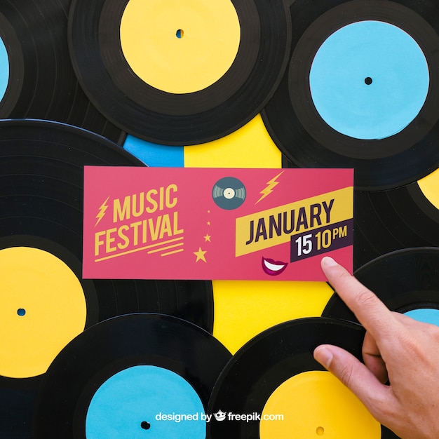 Download Vinyl mockup with banner and finger | Free PSD File