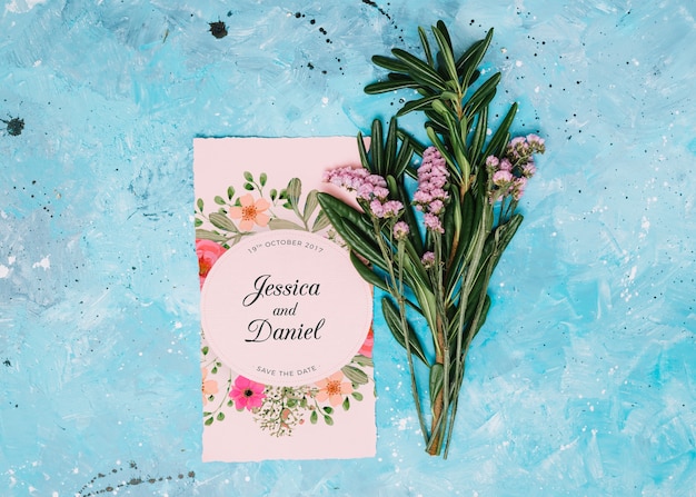 Download Wedding invitation mockup with floral concept | Free PSD File