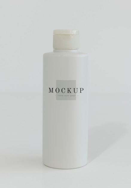Download Free PSD | White shampoo or conditioner bottle mockup