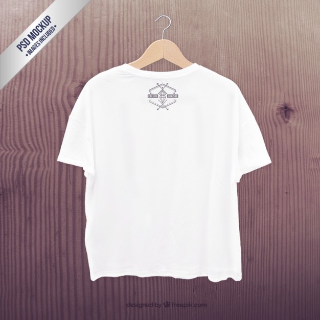 Download Free PSD | White t-shirt mockup