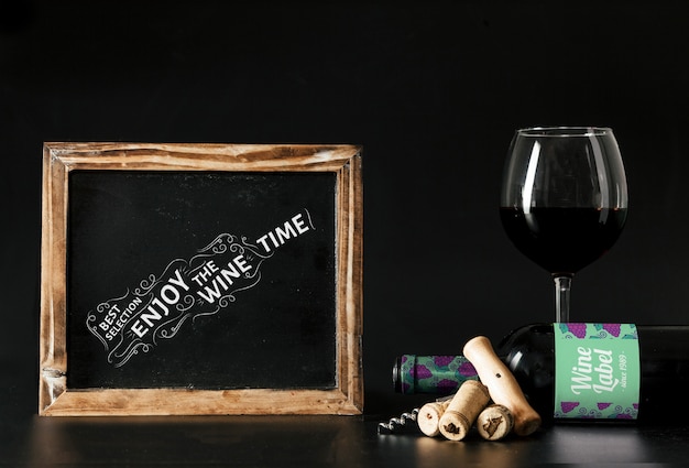 Download Free PSD | Wine mockup with slate and glass
