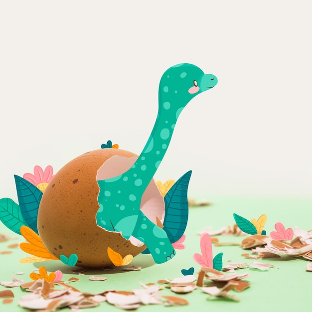 卵からhatch化する恐竜の絵 無料のベクター