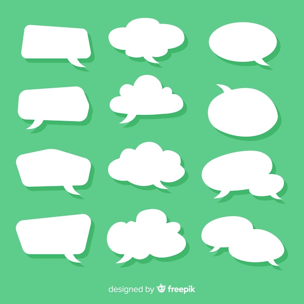 Flat speech bubble collection in paper style green background Free Vector