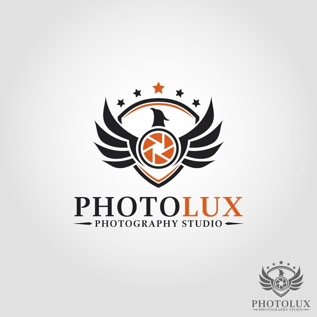 Luxury photo - eagle photography studio logo template Premium Vector