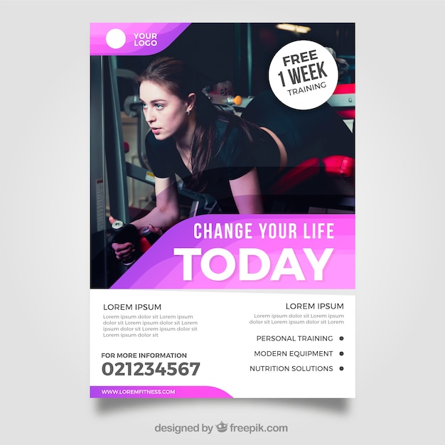 Modern gym flyer template with image Free Vector