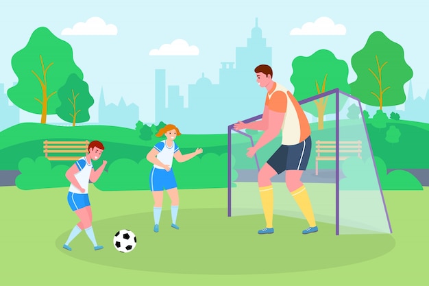 公園でサッカー スポーツ家族イラスト ボールを持つ息子 娘 父親のキャラクターが一緒にサッカーゲームをプレイします プレミアムベクター