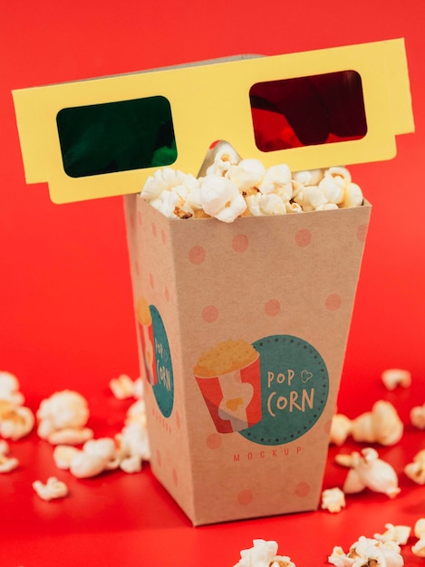 Vorderansicht der popcornschale mit dreidimensionalen gläsern