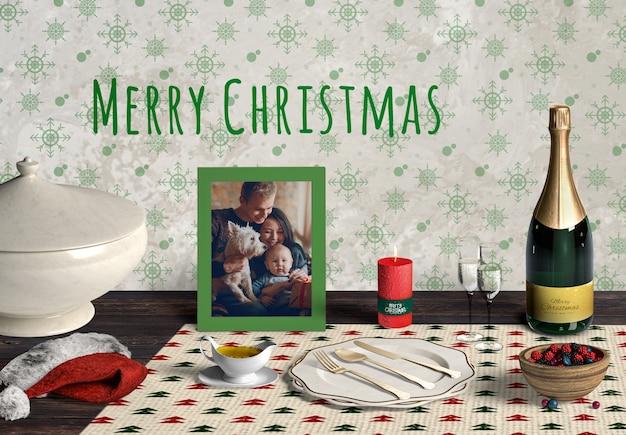 Vorderansicht des weihnachtskonzeptmodells Kostenlosen PSD