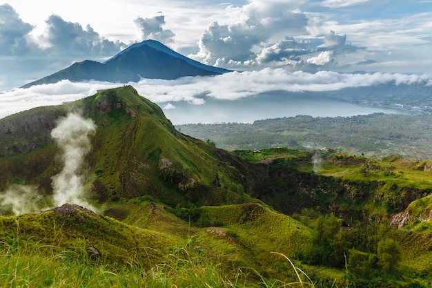 Batur Volcan Indon sien Actif Dans L le Tropicale De Bali 