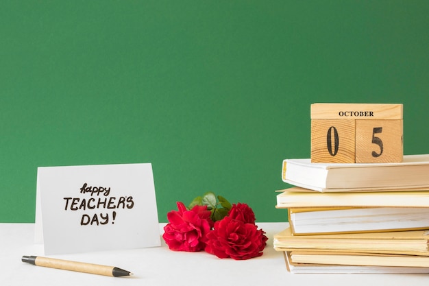 Bonne Fête Des Enseignants Et Des Fleurs | Photo Gratuite