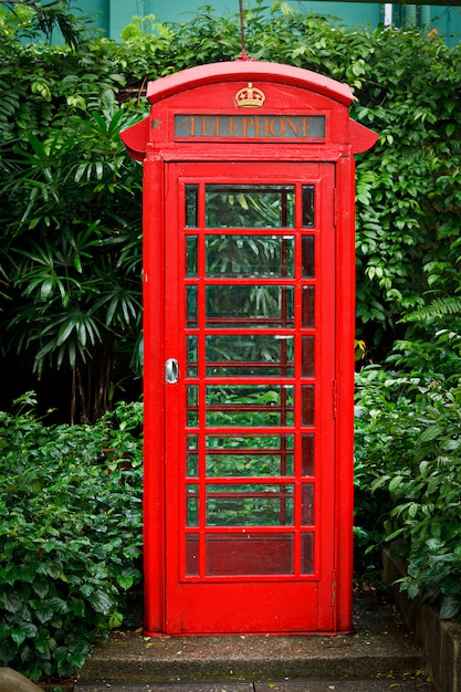 Cabine Téléphonique Anglaise Rouge | Photo Premium