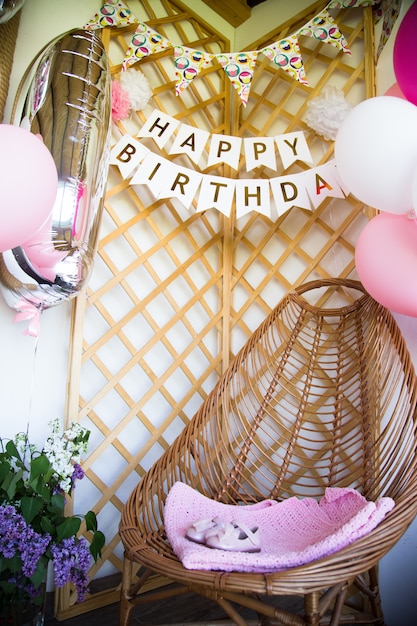 Célébrer le premier anniversaire. fond de photo pour célébrer son premier anniversaire Photo Premium