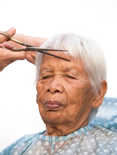 Coupe Les Cheveux Gris De La Femme Senior Télécharger Des