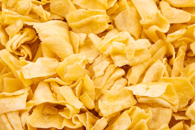Cuisine de rue traditionnelle indienne, besan papri Photo Premium