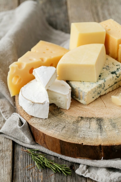 Délicieux Morceaux De Fromage Photo Gratuite 