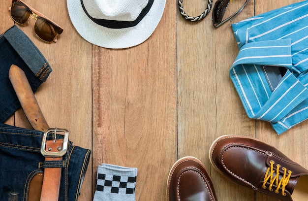 Ensemble de vêtements et accessoires de mode homme Photo Premium