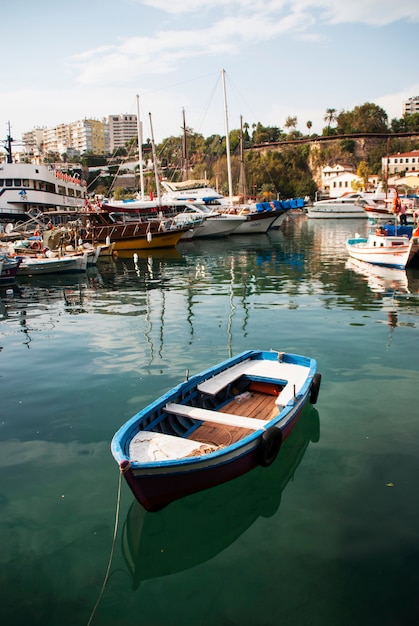 Flottant Bateau En Bois  Photo Gratuite