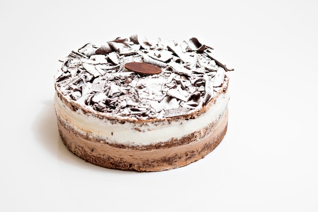 Gateau Au Chocolat Sur Fond Blanc Photo Premium