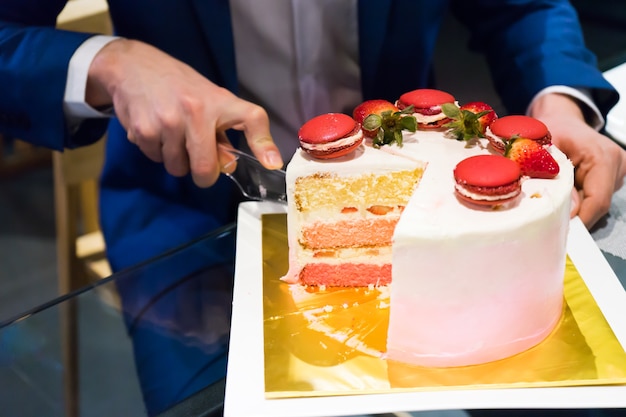 Gateau De Mariage Bleu Marine