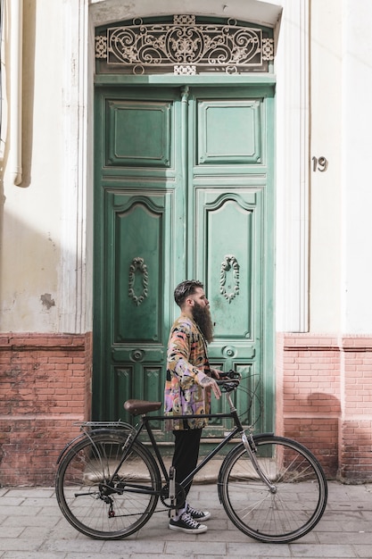 vélo homme avec porte bébé