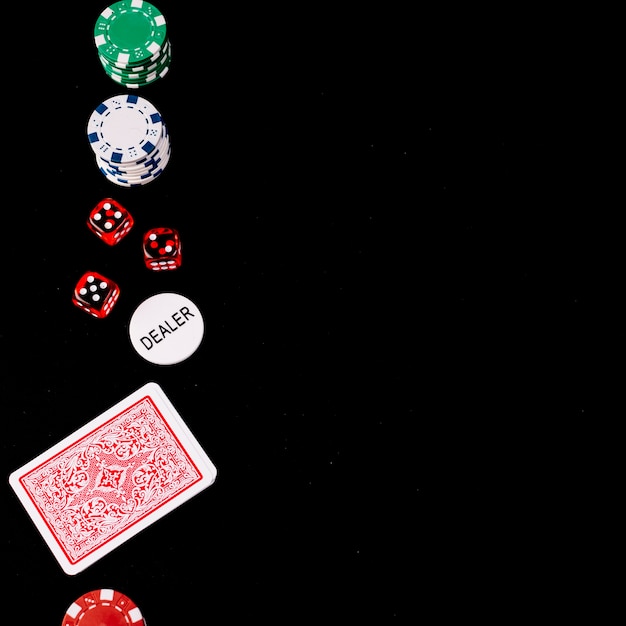 How to Bluff in Poker