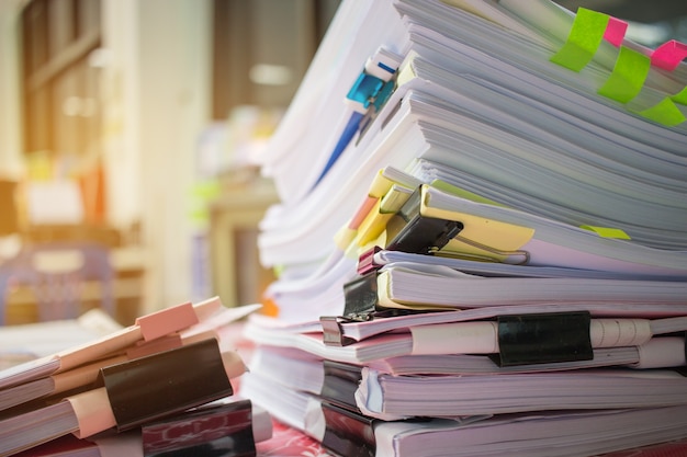  Pile De Papier  Tas De Documents Inachev s Sur Le Bureau 