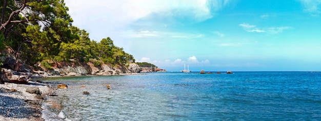 Plage Dantalya Avec La Mer Méditerranée En Turquie