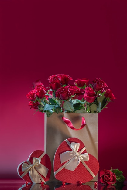 Roses rouges grand sac cadeau