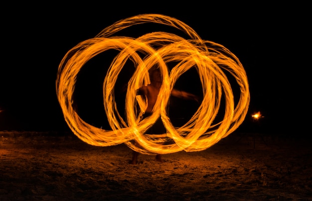 Spectacle de feu Photo Premium