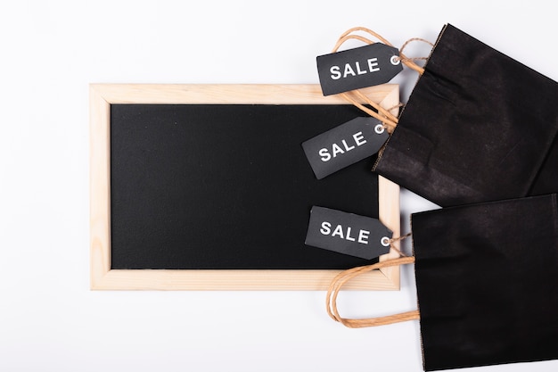 Tableau de la vue de dessus avec des sacs Photo gratuit