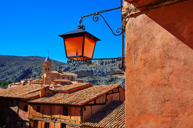 Ville médiévale d'albarracin à teruel en espagne Photo Premium