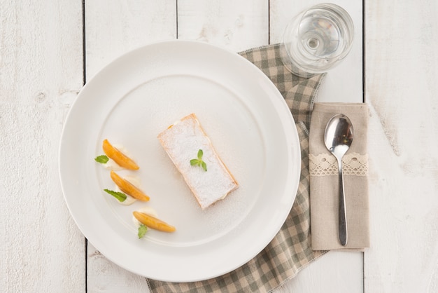 Vue de dessus d'un délicieux dessert en provence comme cadre Photo gratuit