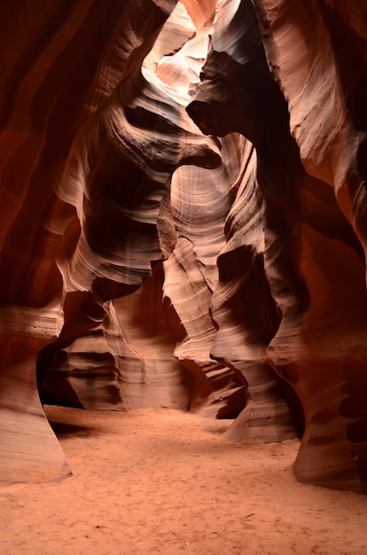 Vue Panoramique Du Red Rock Slot Canyon Sur La Réserve Navajo | Photo