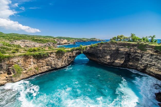 Vue Panoramique De La Plage Cass e  Nusa  Penida Bali  