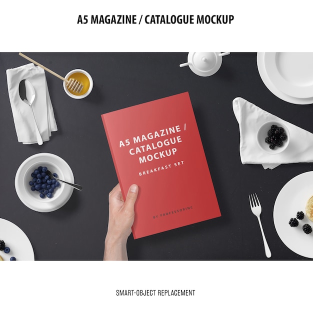 Download A5 magazine catalog mockup | PSD Gratis