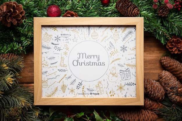 Dennendecor met frame mock-up Gratis Psd