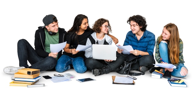 Grupo De Estudiantes Estudiando Juntos Archivo Psd Premium