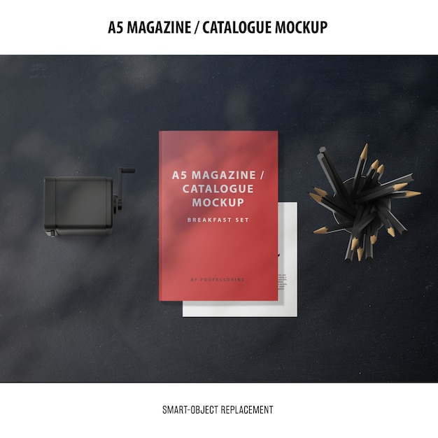 Mockup catalogo rivista | PSD Gratis