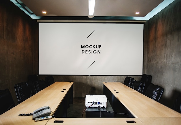 Mockup di schermo bianco proiettore vuoto in una sala riunioni Psd Gratuite