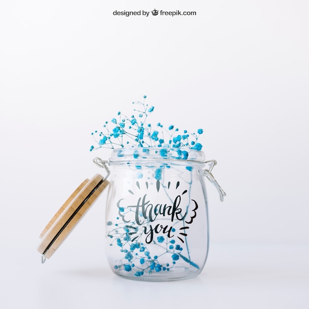 Download Mockup de flores silvestres en vaso | Archivo PSD Gratis