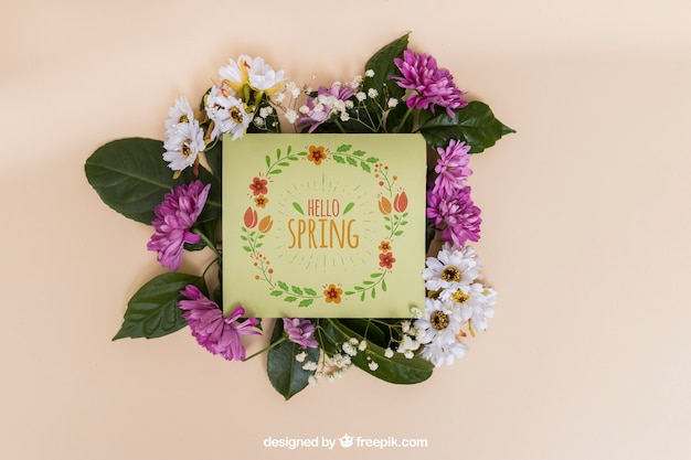 Download Mockup de primavera con tarjeta en flores | Archivo PSD Gratis