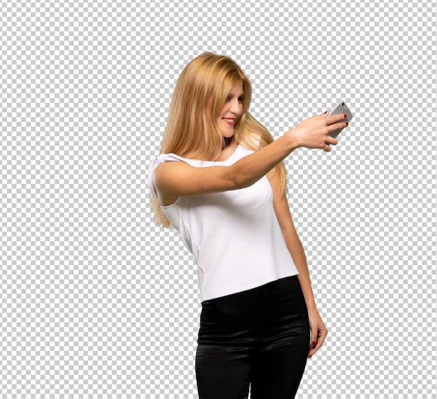 Jovem, loiro, mulher, com, perturbado, segurando, quebrada, smartphone Psd Premium
