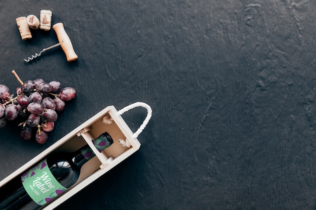 Maquete de vinho com copyspace à direita Psd grátis