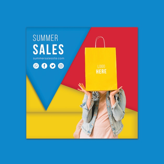 Modelo de banner de vendas de verão com formas triangulares coloridas Psd grátis
