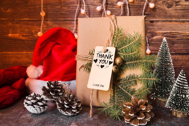 Präsentkartonmodell mit Weihnachtskonzept Kostenlose PSD Präsentkartonmodell mit Weihnachtskonzept Kostenlose PSD