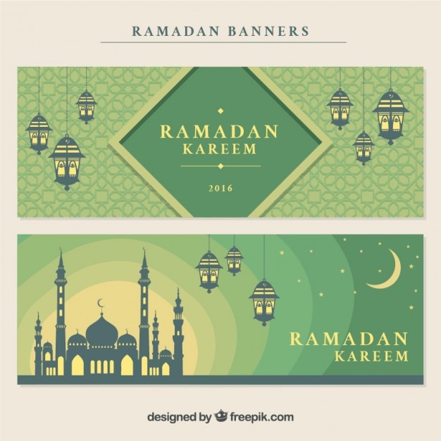 Bannières ramadan décoratifs avec mosquée et lanters Vecteur gratuit