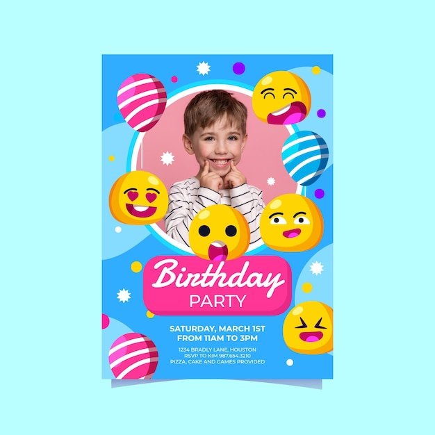 Modele D Invitation D Anniversaire Emoji De Dessin Anime Avec Photo Vecteur Gratuite